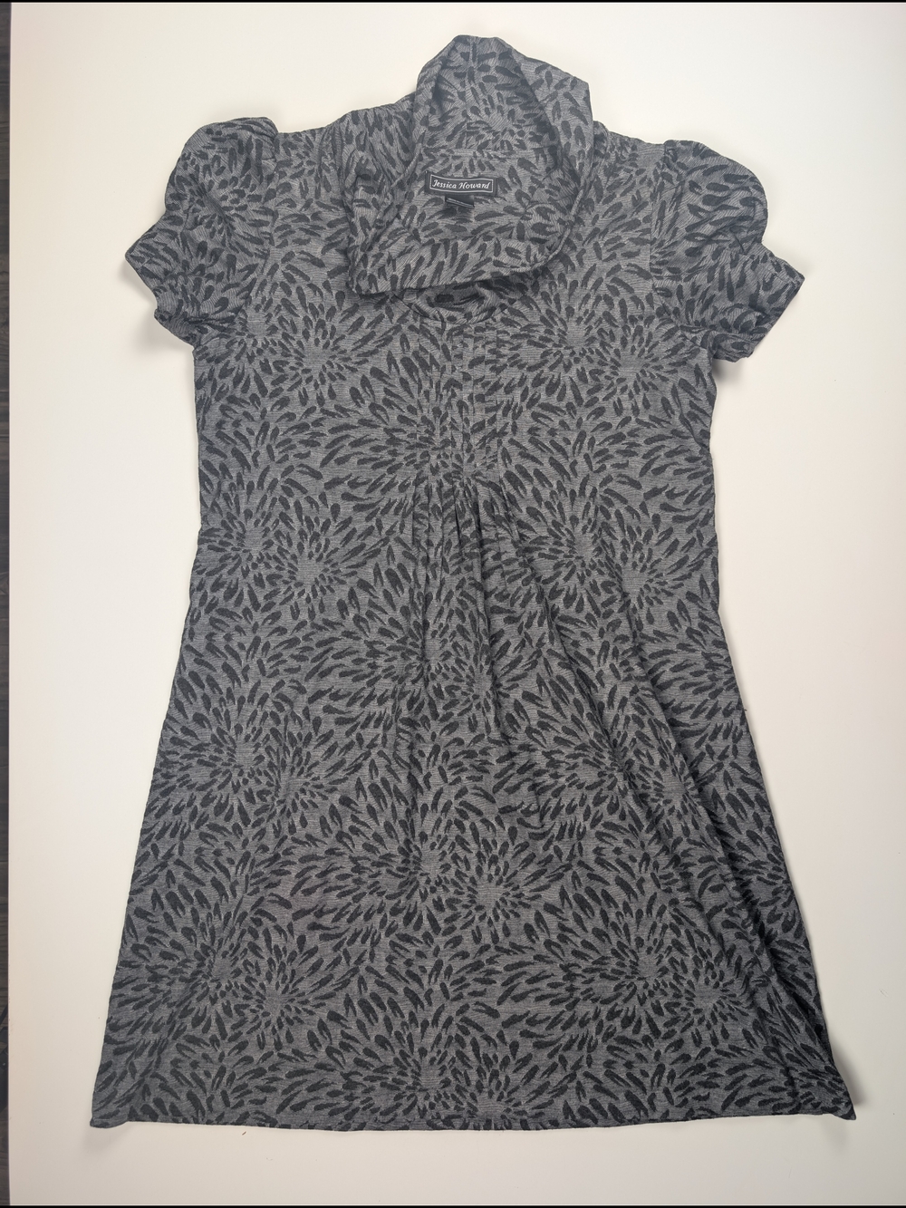 Jessica Howard 10P Gray Black Abstract Geometric Dress Cowl Neck Petite EUC